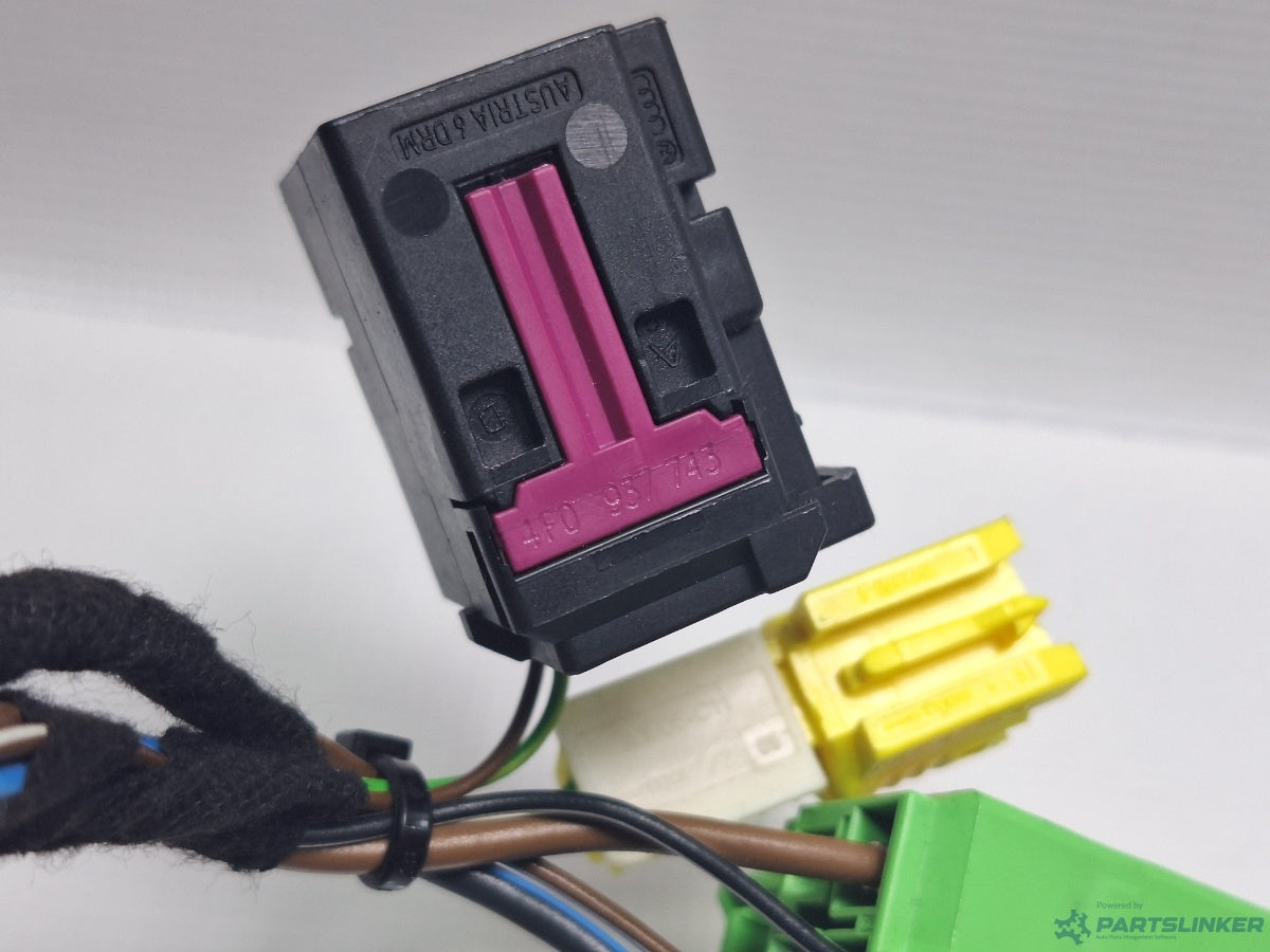 Mufe conectori scaun AUDI A6/S6 III Saloon (4F2, C6) [ 2004 - 2011 ] TDI (CAHA) 125KW|170HP 4F0937741F , 4F0937743