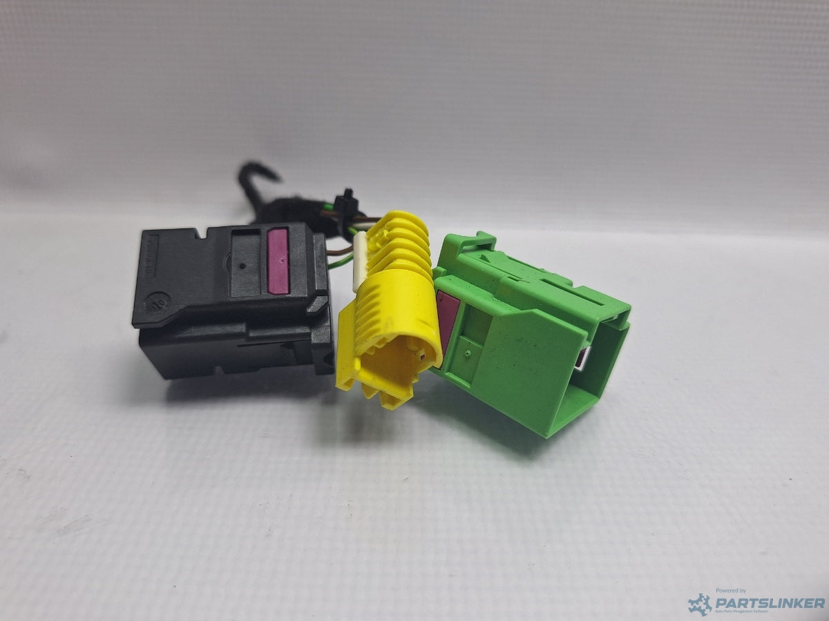 Mufe conectori scaun AUDI A6/S6 III Saloon (4F2, C6) [ 2004 - 2011 ] TDI (CAHA) 125KW|170HP 4F0937741F , 4F0937743