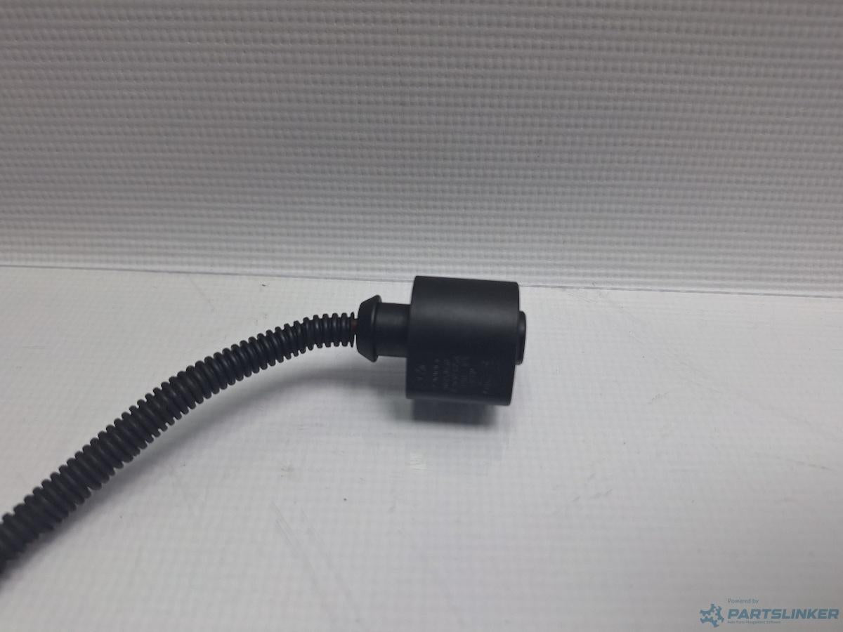 Mufa conector 1 pin AUDI A6/S6 III Saloon (4F2, C6) [ 2004 - 2011 ] OEM 1K0973751
