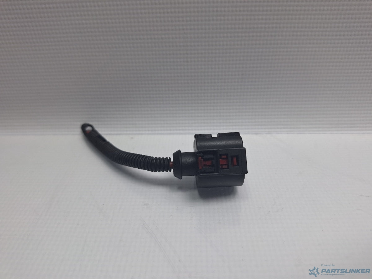 Mufa conector 1 pin AUDI A6/S6 III Saloon (4F2, C6) [ 2004 - 2011 ] TDI (CAHA) 125KW|170HP 1K0973751