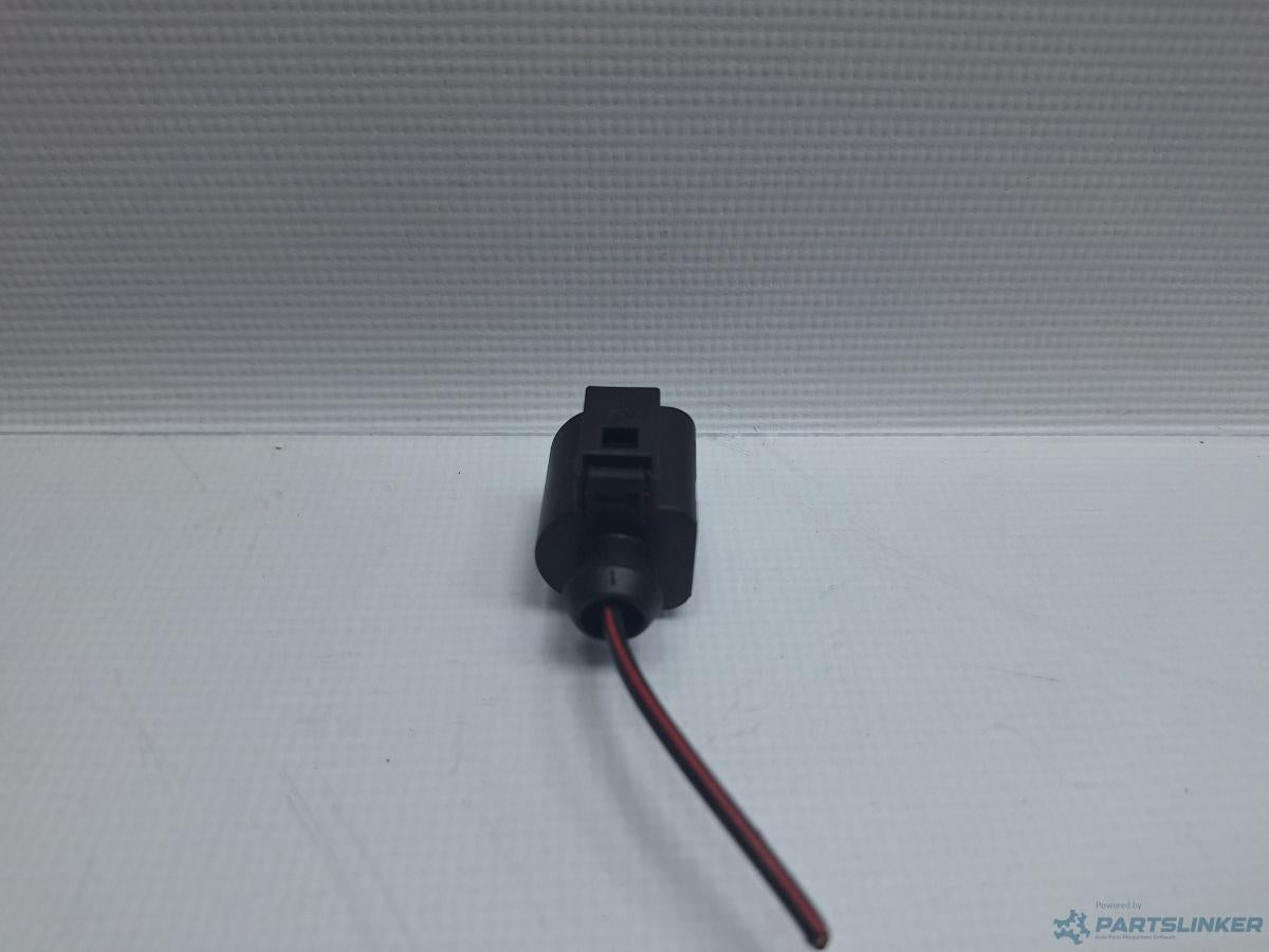 Mufa conector 1 pin AUDI A6/S6 III Saloon (4F2, C6) [ 2004 - 2011 ] OEM 071973751