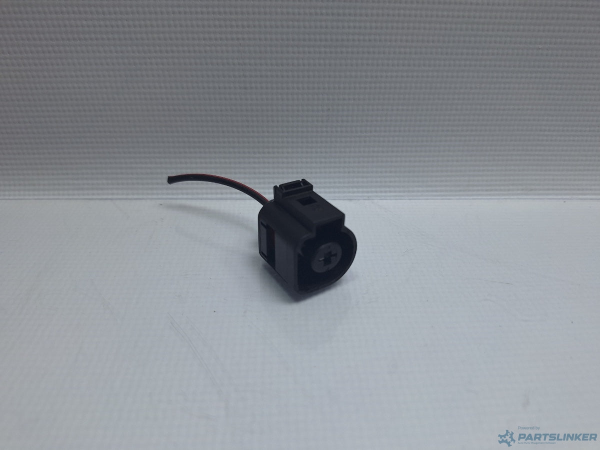 Mufa conector 1 pin AUDI A6/S6 III Saloon (4F2, C6) [ 2004 - 2011 ] TDI (CAHA) 125KW|170HP 071973751