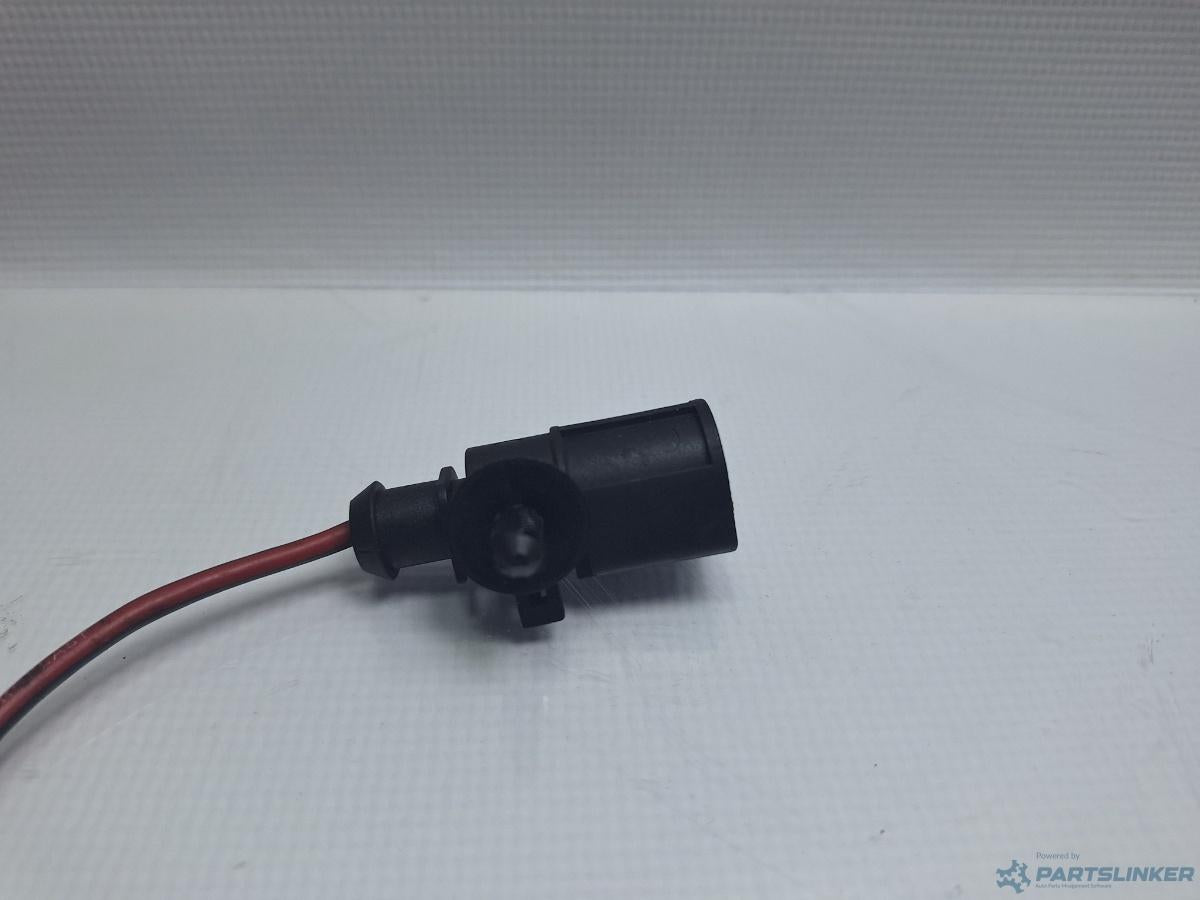 Mufa conector 1 pin AUDI A6/S6 III Saloon (4F2, C6) [ 2004 - 2011 ] OEM 071973851