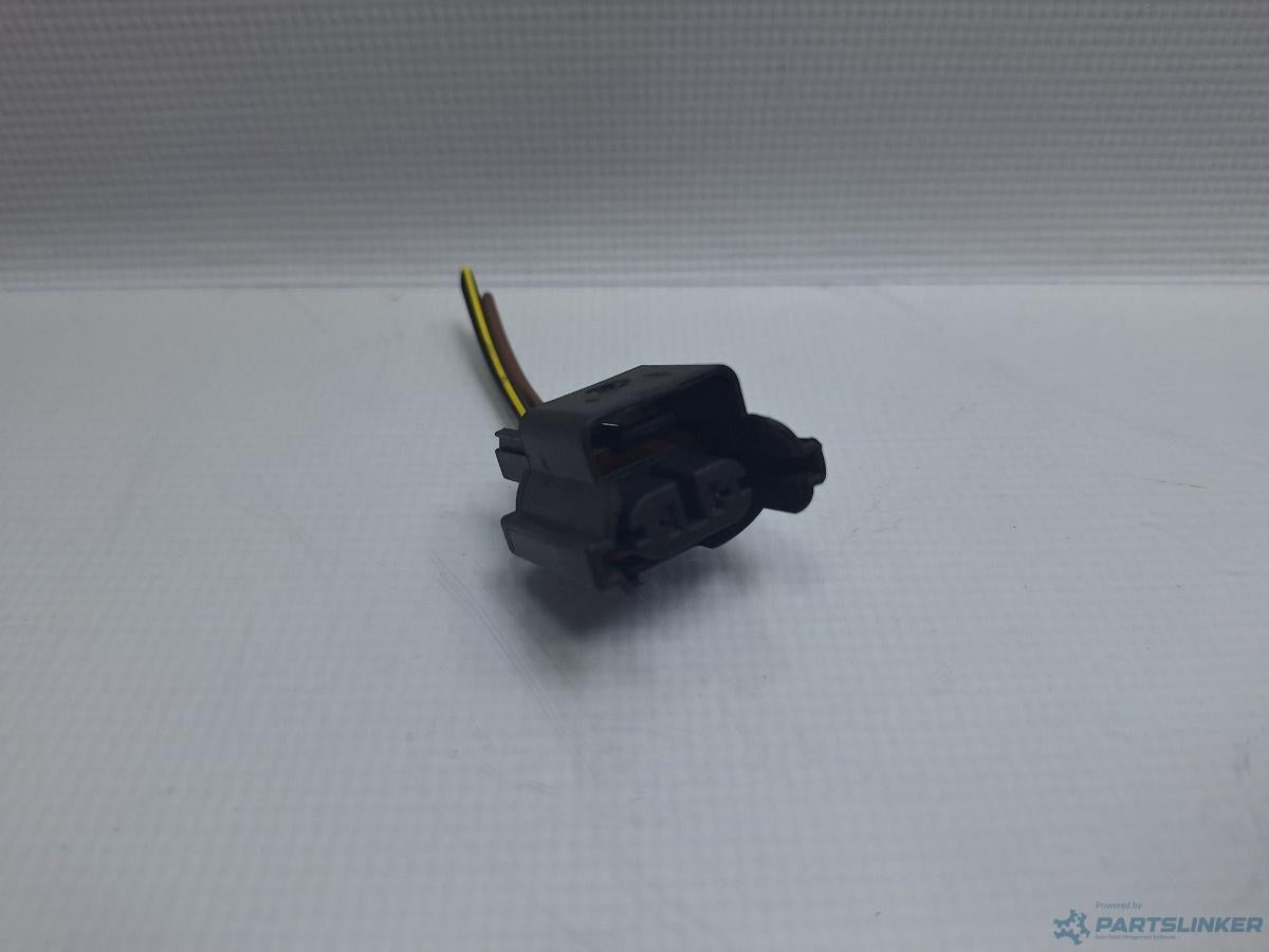Mufa conector 2 pini AUDI A6/S6 III Saloon (4F2, C6) [ 2004 - 2011 ] TDI (CAHA) 125KW|170HP OEM 3D0941105A
