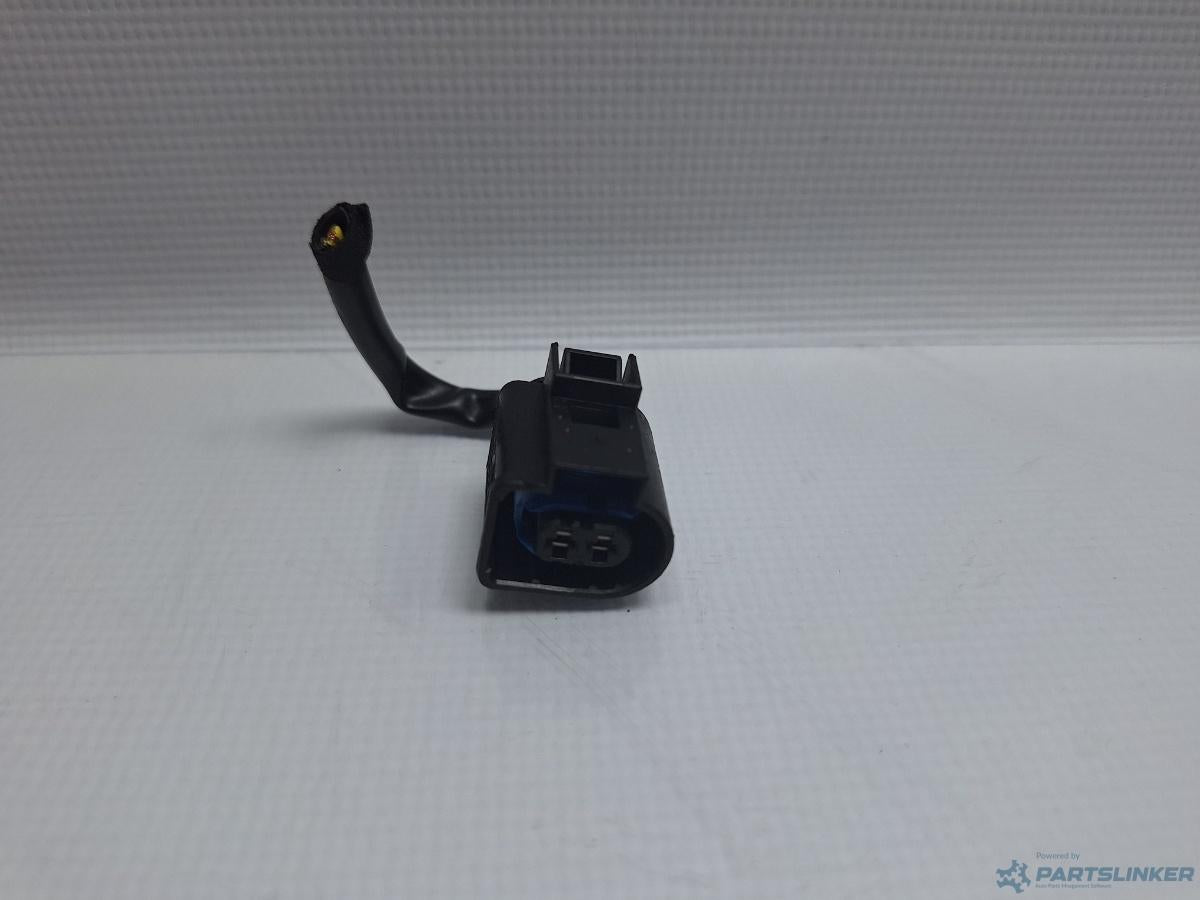 Mufa conector 2 pini AUDI A6/S6 III Saloon (4F2, C6) [ 2004 - 2011 ] OEM 4D0971992A
