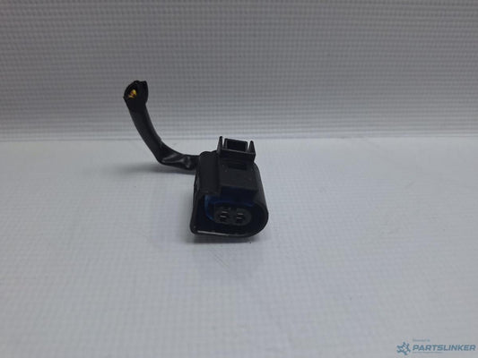 Mufa conector 2 pini AUDI A6/S6 III Saloon (4F2, C6) [ 2004 - 2011 ] OEM 4D0971992A