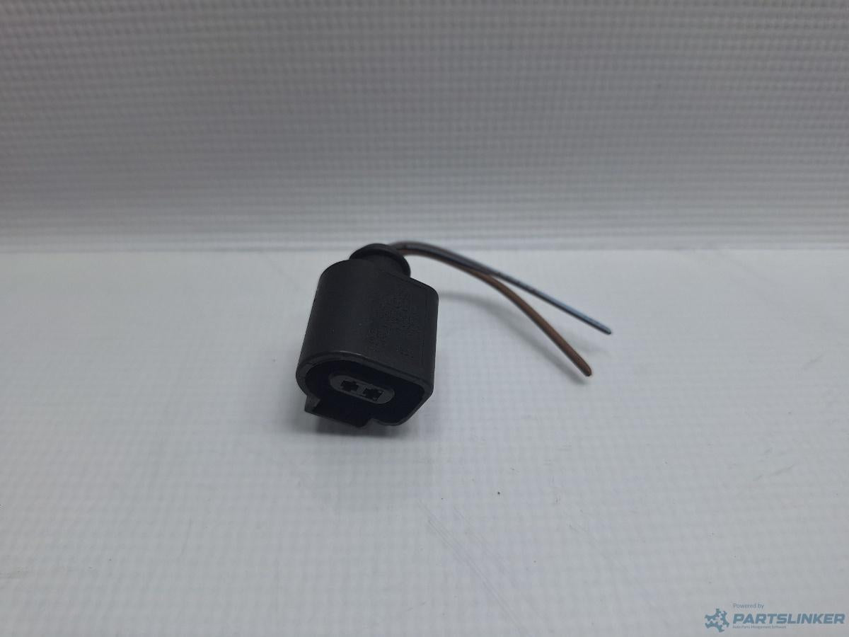 Mufa conector 2 pini AUDI A6/S6 III Saloon (4F2, C6) [ 2004 - 2011 ] OEM 1J0973702