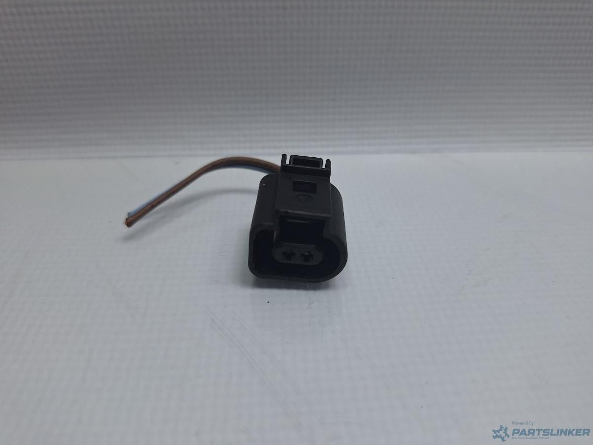 Mufa conector 2 pini AUDI A6/S6 III Saloon (4F2, C6) [ 2004 - 2011 ] OEM 1J0973702