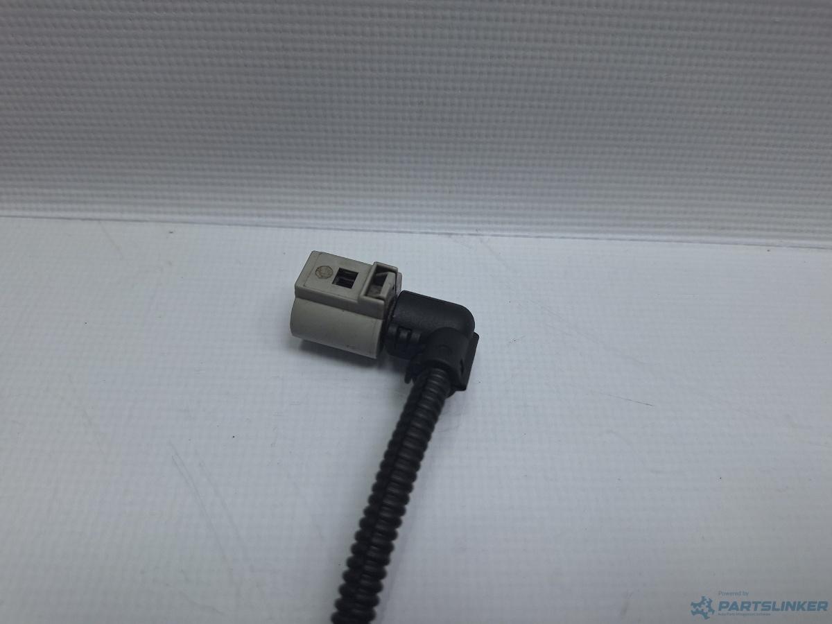 Mufa conector 2 pini AUDI A6/S6 III Saloon (4F2, C6) [ 2004 - 2011 ] OEM 1K0973702