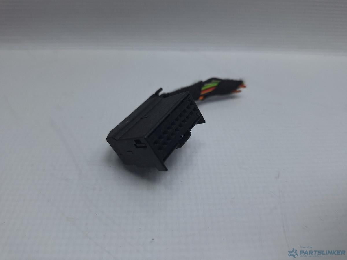 Mufa conector cu 20 pini AUDI A6/S6 III Saloon (4F2, C6) [ 2004 - 2011 ] OEM 8E0972420C