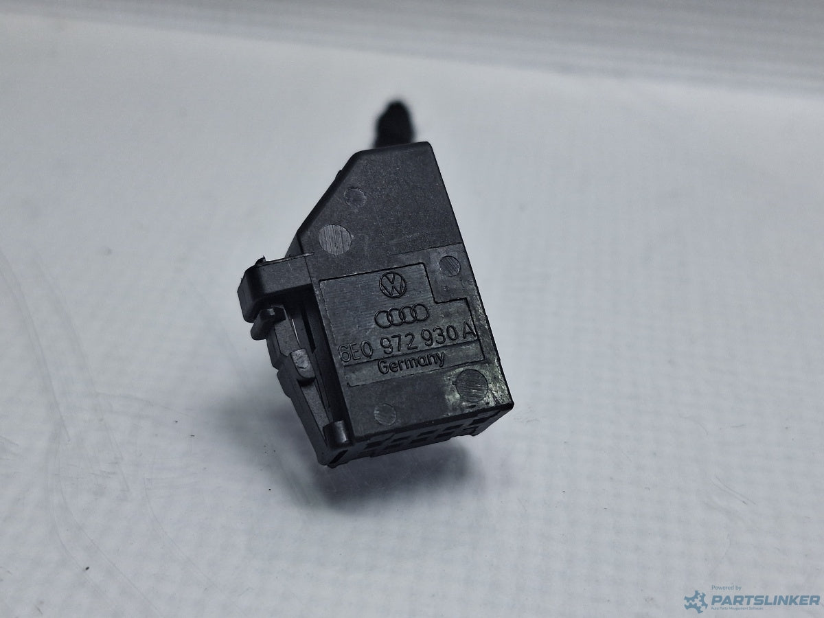 Mufa conector 10 pini AUDI A6/S6 III Saloon (4F2, C6) [ 2004 - 2011 ] TDI (CAHA) 125KW|170HP 6E0972930A