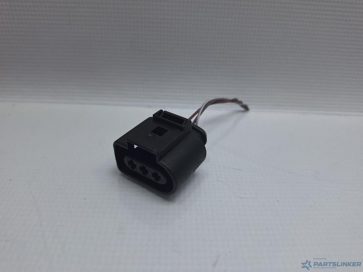 Mufa conector 3 pini AUDI A6/S6 III Saloon (4F2, C6) [ 2004 - 2011 ] OEM 1J0973723