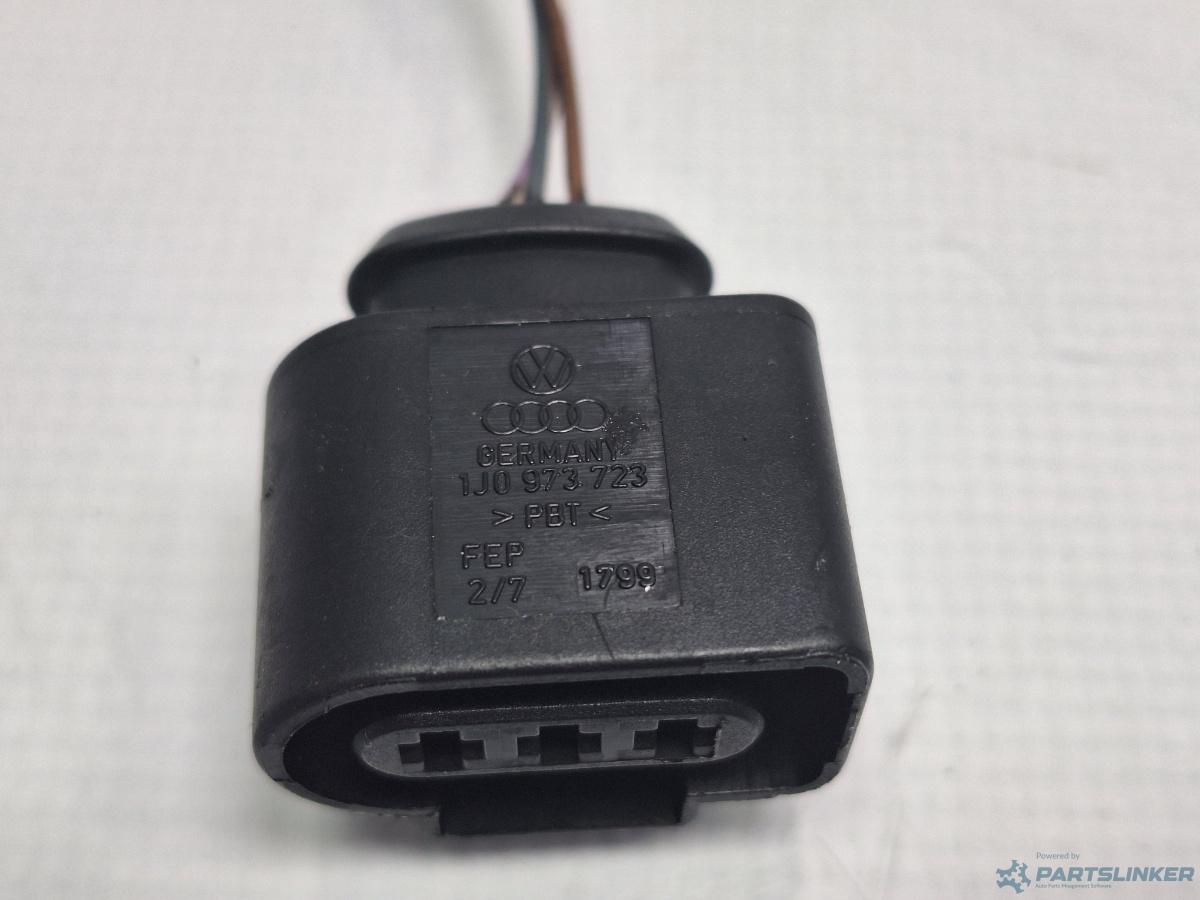 Mufa conector 3 pini AUDI A6/S6 III Saloon (4F2, C6) [ 2004 - 2011 ] OEM 1J0973723