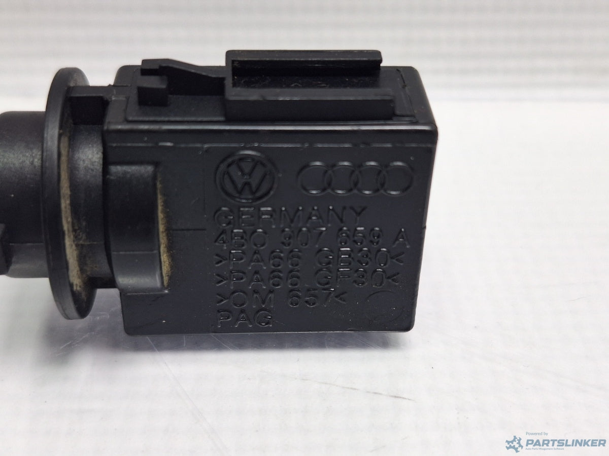 Senzor calitate aer AUDI A6/S6 III Saloon (4F2, C6) [ 2004 - 2011 ] TDI (CAHA) 125KW|170HP 4B0907659A