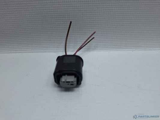 Mufa conector senzor calitate aer AUDI A6/S6 III Saloon (4F2, C6) [ 2004 - 2011 ] TDI (CAHA) 125KW|170HP 4B0972883A