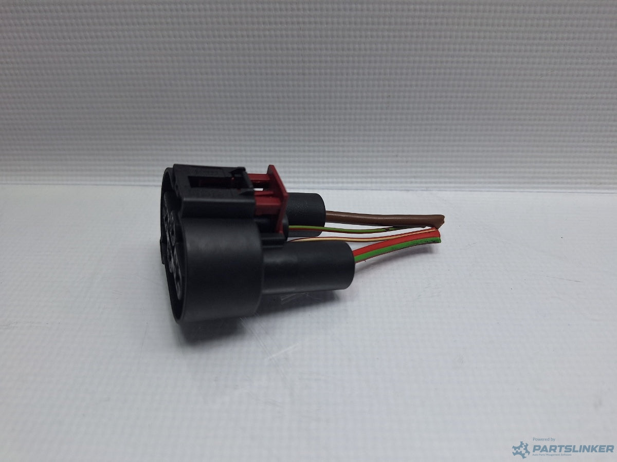 Mufa conector electroventilator AUDI A6/S6 III Saloon (4F2, C6) [ 2004 - 2011 ] TDI (CAHA) 125KW|170HP 1K0906234