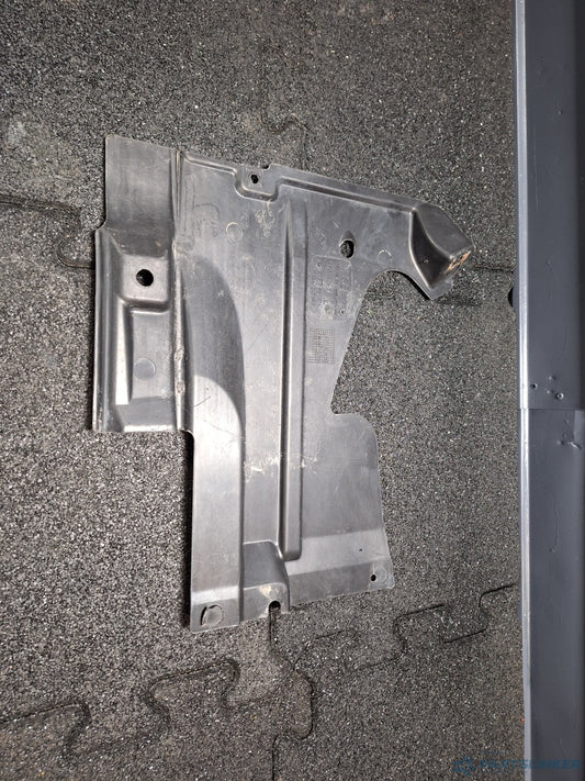 Scut podea dreapta spate AUDI A6/S6 III Saloon (4F2, C6) [ 2004 - 2011 ] TDI (CAHA) 125KW|170HP 4F0825216E