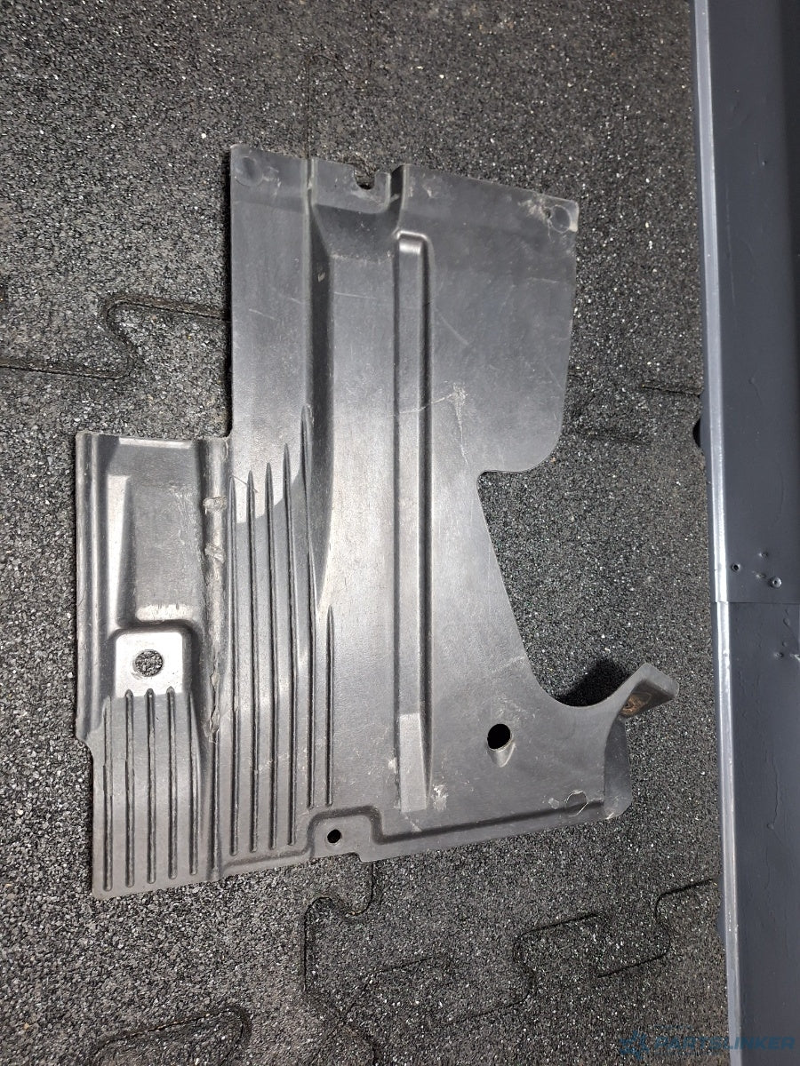 Scut podea dreapta spate AUDI A6/S6 III Saloon (4F2, C6) [ 2004 - 2011 ] TDI (CAHA) 125KW|170HP 4F0825216E