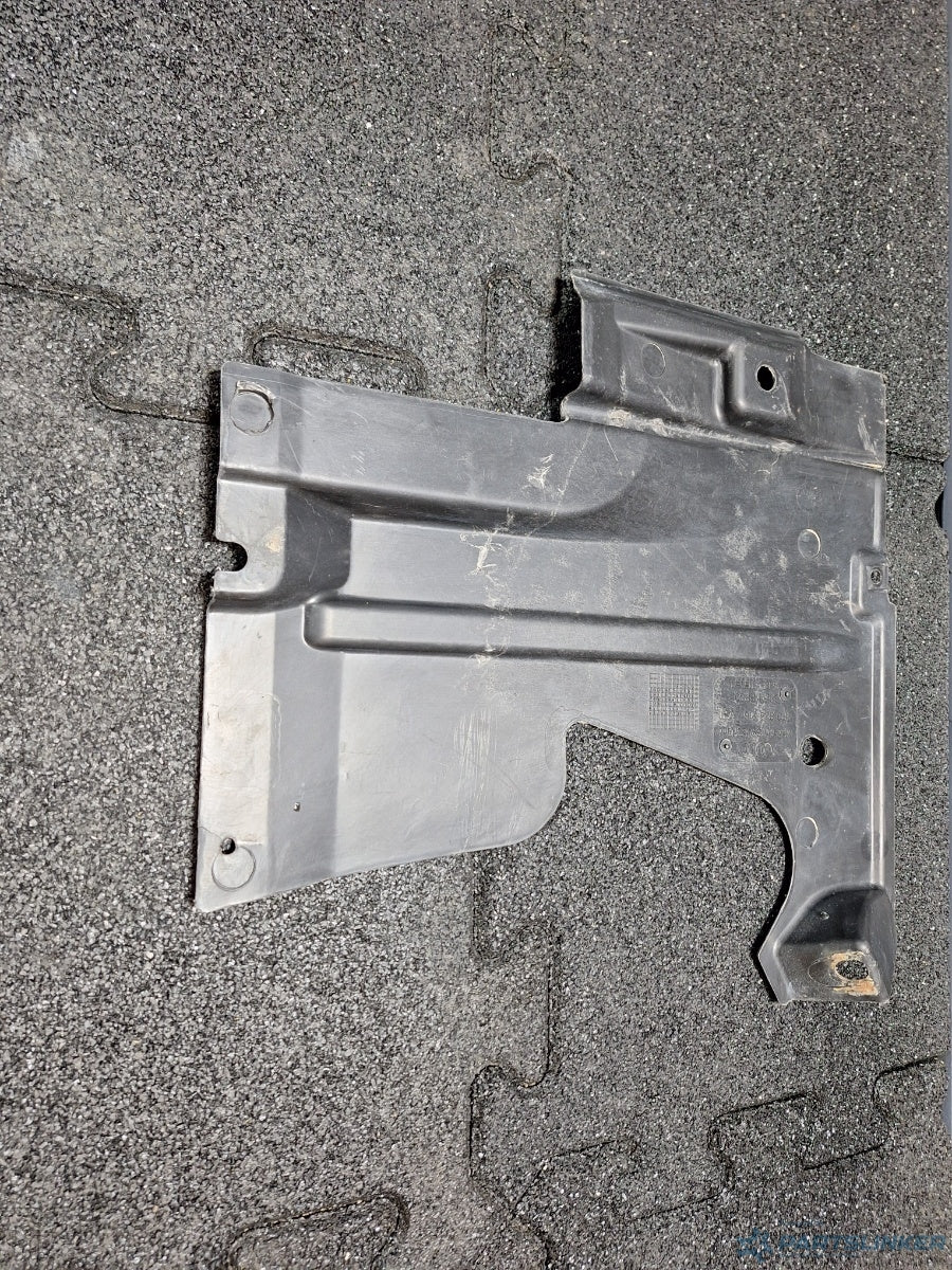 Scut podea dreapta spate AUDI A6/S6 III Saloon (4F2, C6) [ 2004 - 2011 ] TDI (CAHA) 125KW|170HP 4F0825216E