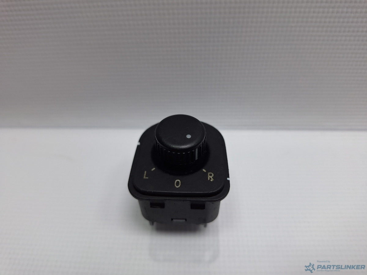 Buton reglaj oglinzi VOLKSWAGEN PASSAT Variant (3C5) [ 2005 - 2011 ] TDI 16V (BKP, CBAB) 103KW|140HP 1K0959565F