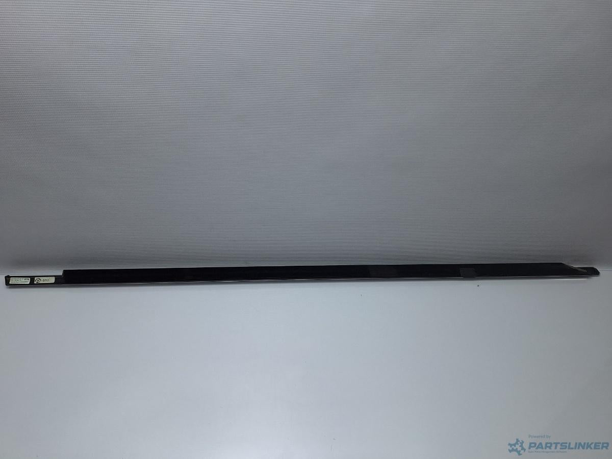 Perie geam stanga spate VOLKSWAGEN PASSAT (3C2) [ 2005 - 2010 ] OEM 3C5839475B