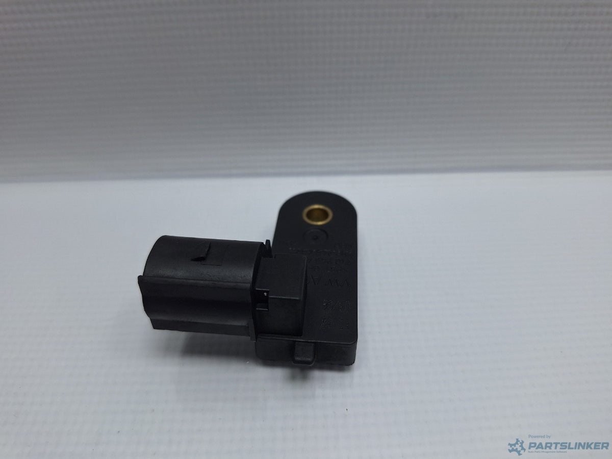 Senzor stop frana VOLKSWAGEN PASSAT (3C2) [ 2005 - 2010 ] TDI (BMP) 103KW|140HP 1K0945459