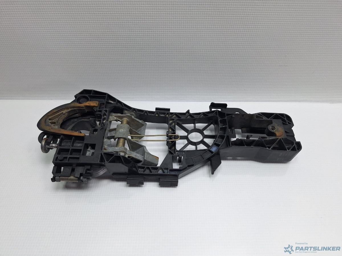 Suport maner usa stanga spate VOLKSWAGEN PASSAT (3C2) [ 2005 - 2010 ] OEM 3C0837885G