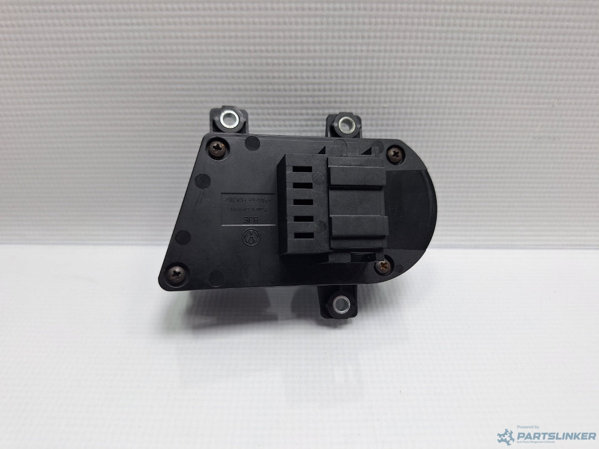 Butoane reglaj scaun dreapta VOLKSWAGEN PASSAT (3C2) [ 2005 - 2010 ] TDI (BMP) 103KW|140HP 3C0959778