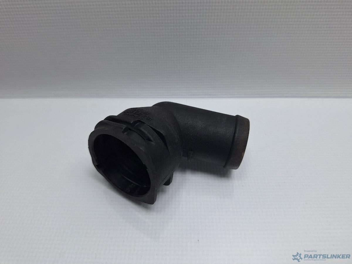 Cupla furtun radiator apa VOLKSWAGEN PASSAT (3C2) [ 2005 - 2010 ] OEM 3C0122291