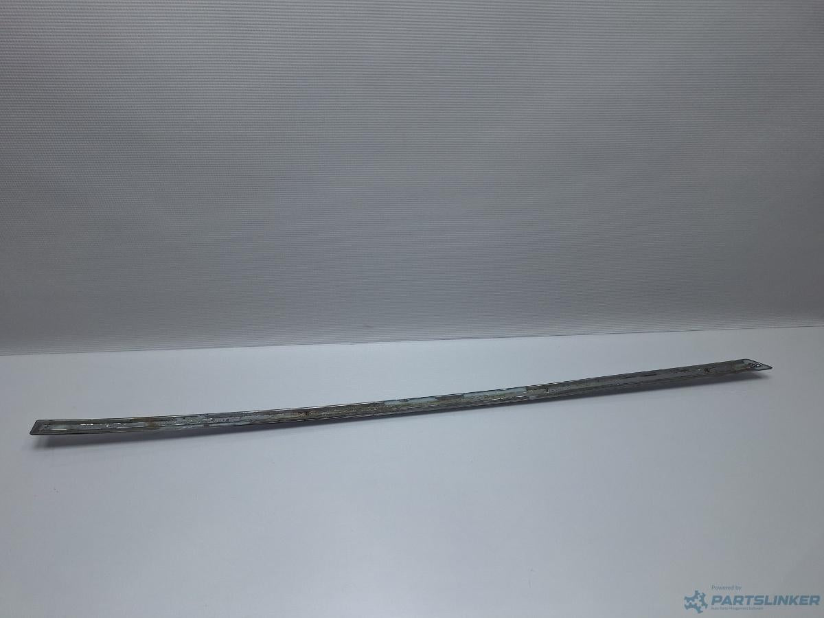 Bandou cromat usa stanga spate VOLKSWAGEN PASSAT (3C2) [ 2005 - 2010 ] OEM 3C0853753A