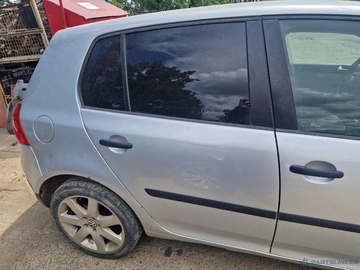 Dezmembrez VOLKSWAGEN GOLF V (1K1) [ 2003 - 2009 ] TDI (BKC, BLS, BXE) 77KW|105HP