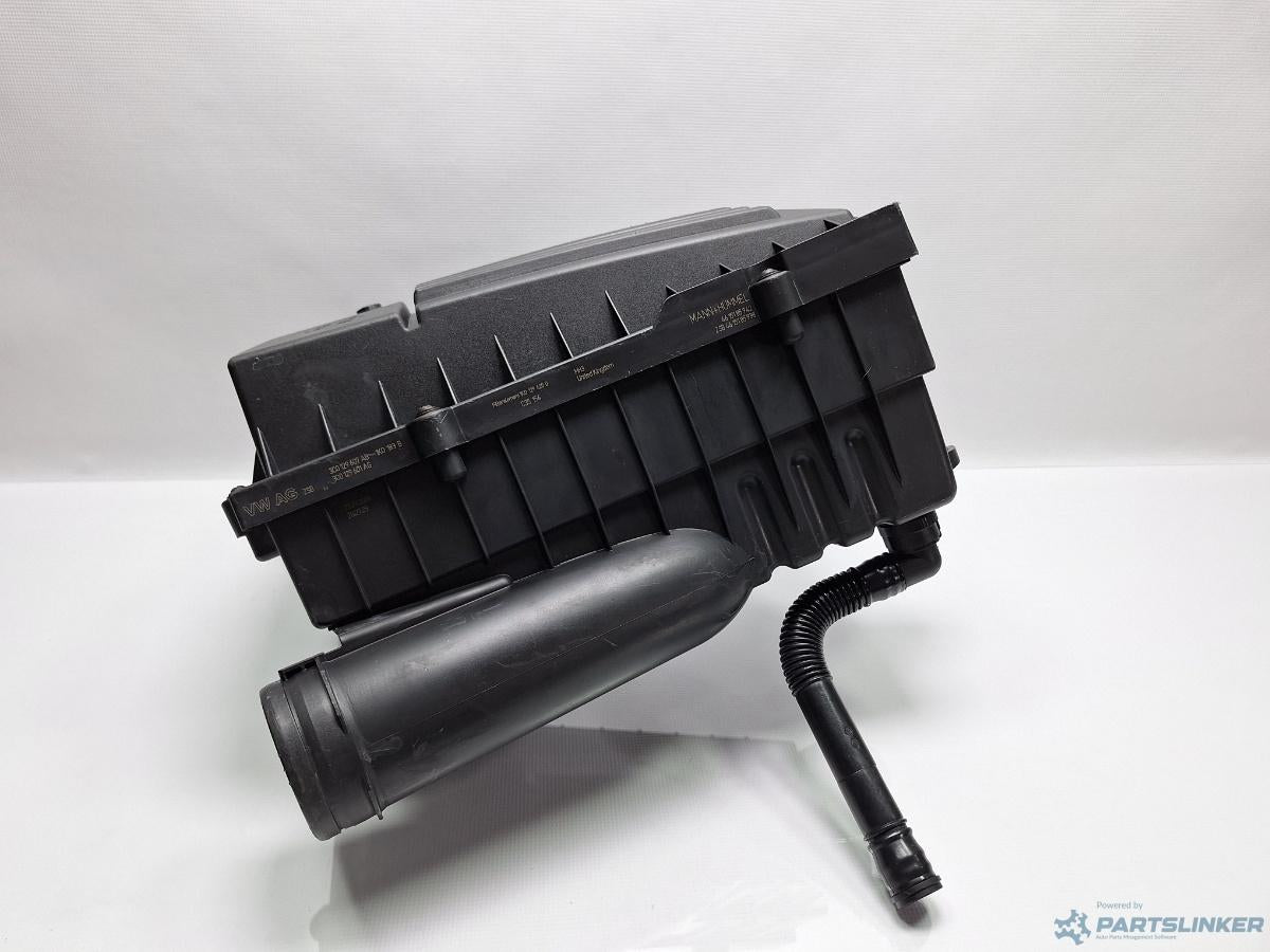 Carcasa filtru aer VOLKSWAGEN PASSAT (3C2) [ 2005 - 2010 ] OEM 3C0129607AB