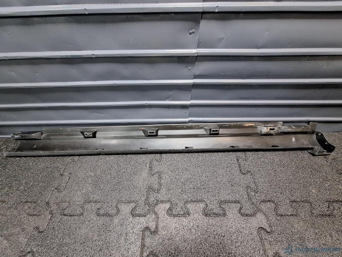 Ornament prag dreapta VOLKSWAGEN PASSAT (3C2) [ 2005 - 2010 ] TDI (BMP) 103KW|140HP OEM 3C0953856A
