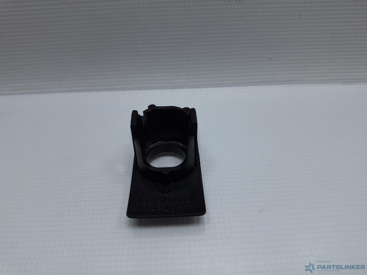 Suport senzor parcare VOLKSWAGEN PASSAT (3C2) [ 2005 - 2010 ] TDI (BMP) 103KW|140HP OEM 3C0919492G