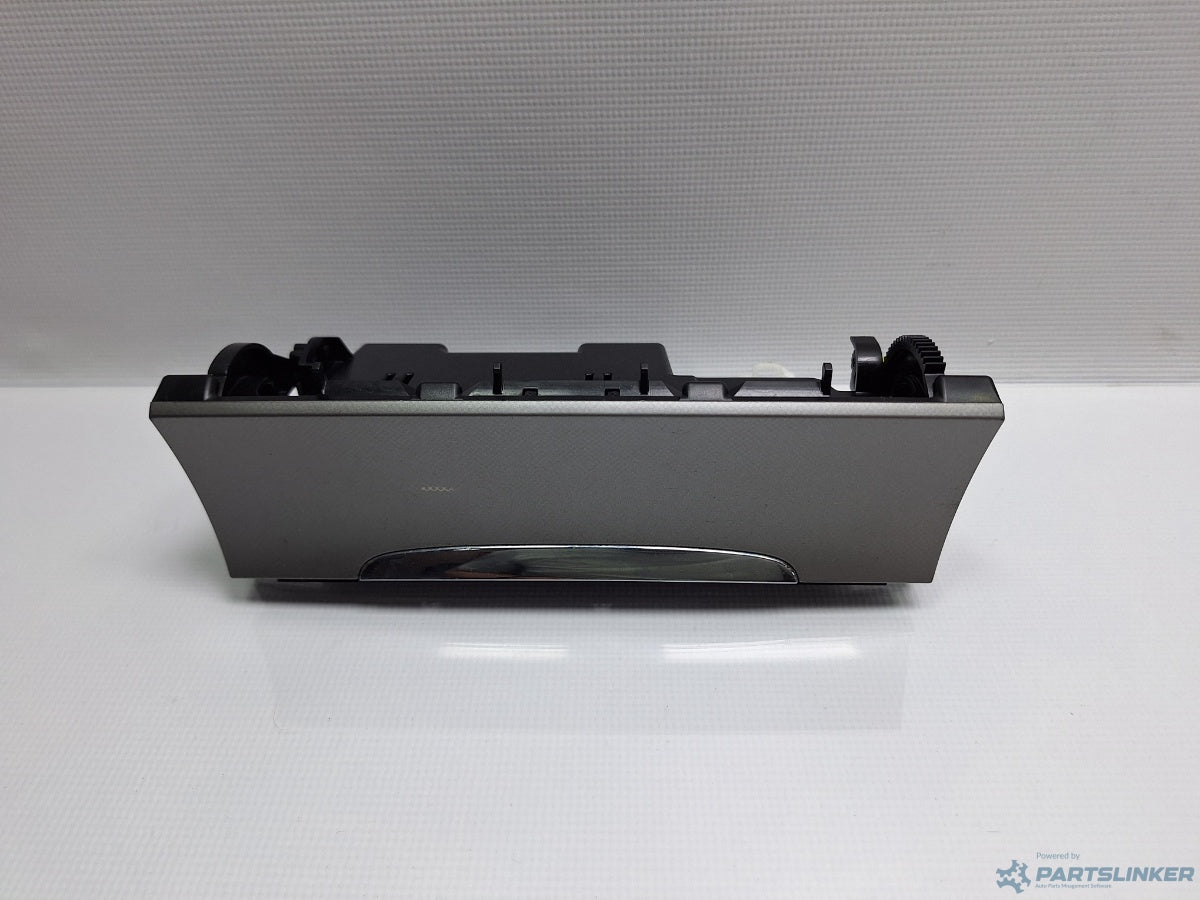 Scrumiera VOLKSWAGEN PASSAT (3C2) [ 2005 - 2010 ] TDI (BMP) 103KW|140HP 3C0863284A