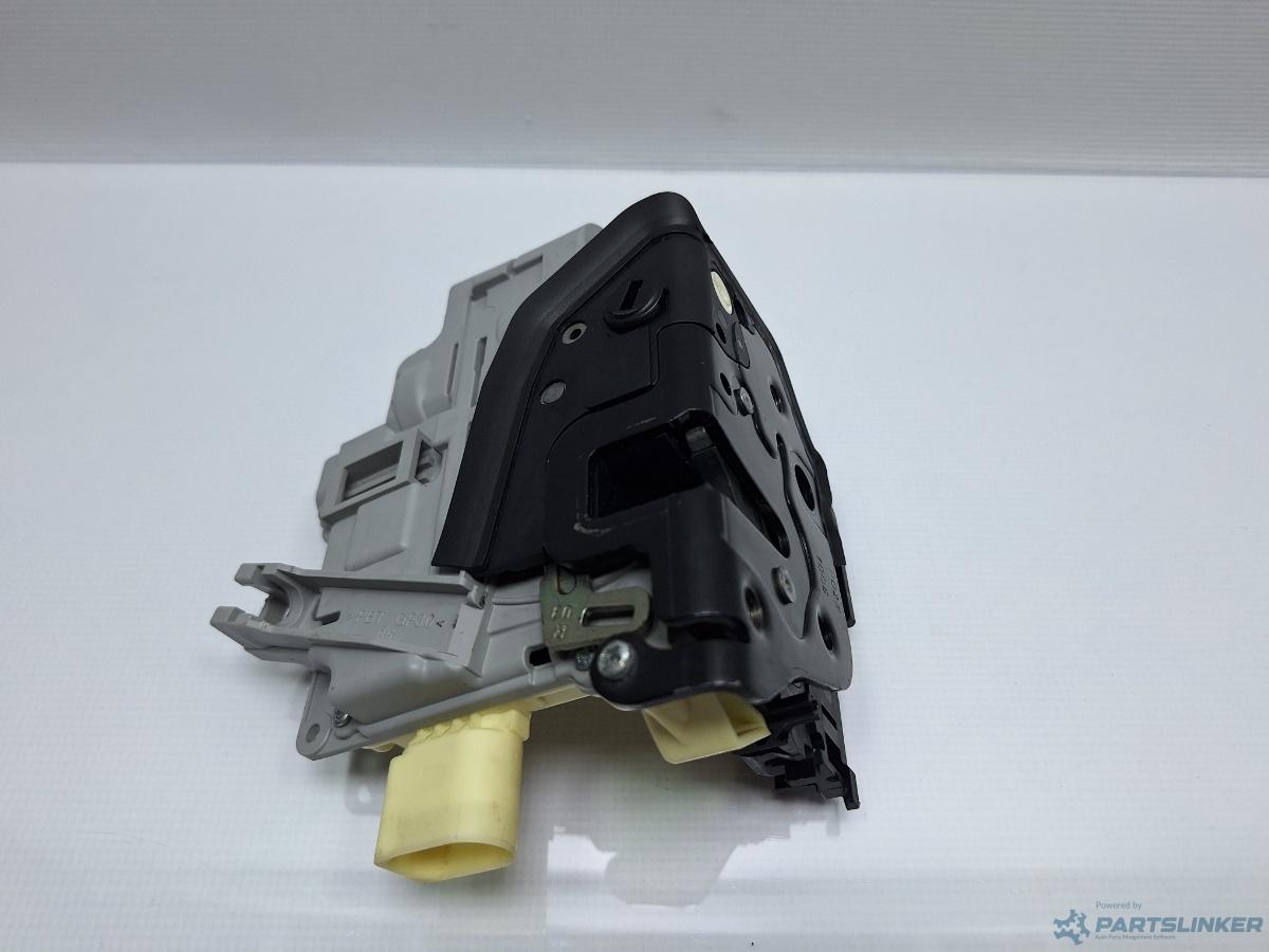 Broasca usa dreapta spate VOLKSWAGEN PASSAT (3C2) [ 2005 - 2010 ] TDI (BMP) 103KW|140HP OEM 3C4839016A