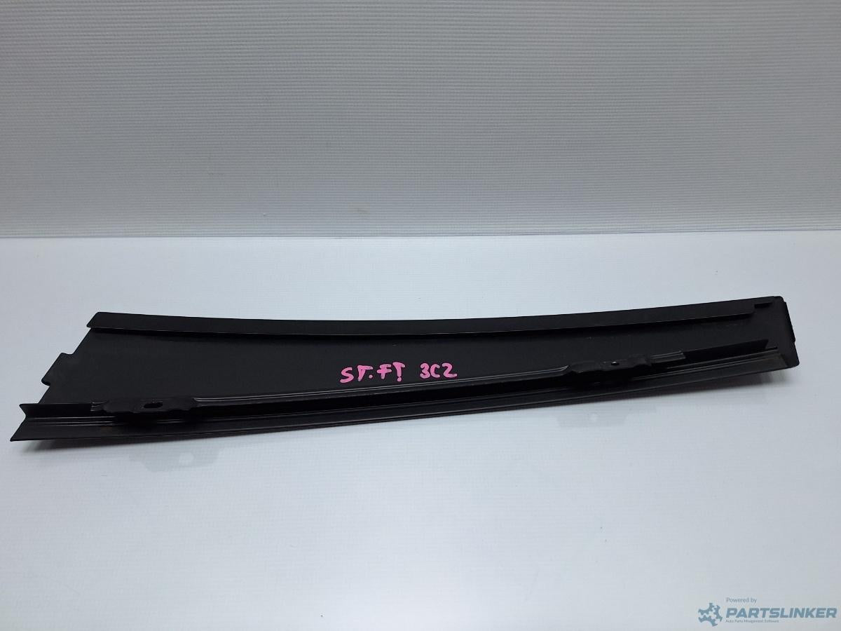 Ornament usa stanga fata VOLKSWAGEN PASSAT (3C2) [ 2005 - 2010 ] TDI (BMP) 103KW|140HP OEM 3C4837901