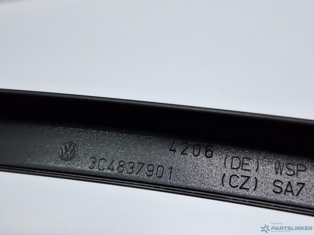 Ornament usa stanga fata VOLKSWAGEN PASSAT (3C2) [ 2005 - 2010 ] TDI (BMP) 103KW|140HP OEM 3C4837901