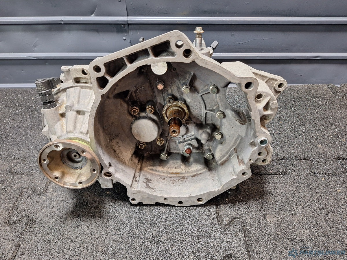 Cutie de viteze VOLKSWAGEN GOLF IV (1J1) [ 1997 - 2007 ] TDI (AGR, ALH) 66KW|90HP EBJ