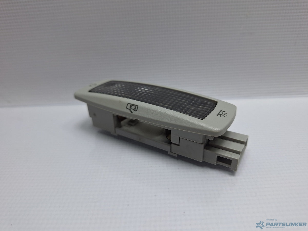 Lampa plafon VOLKSWAGEN GOLF IV Variant (1J5) [ 1999 - 2006 ] TDI (ATD, AXR) 74KW|101HP 3B0947291