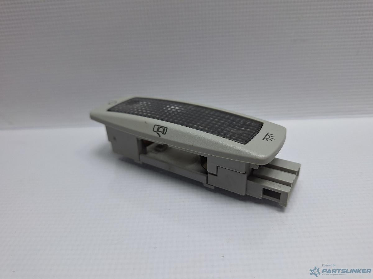 Lampa plafon VOLKSWAGEN GOLF IV Variant (1J5) [ 1999 - 2006 ] TDI (ATD, AXR) 74KW|101HP OEM 3B0947291