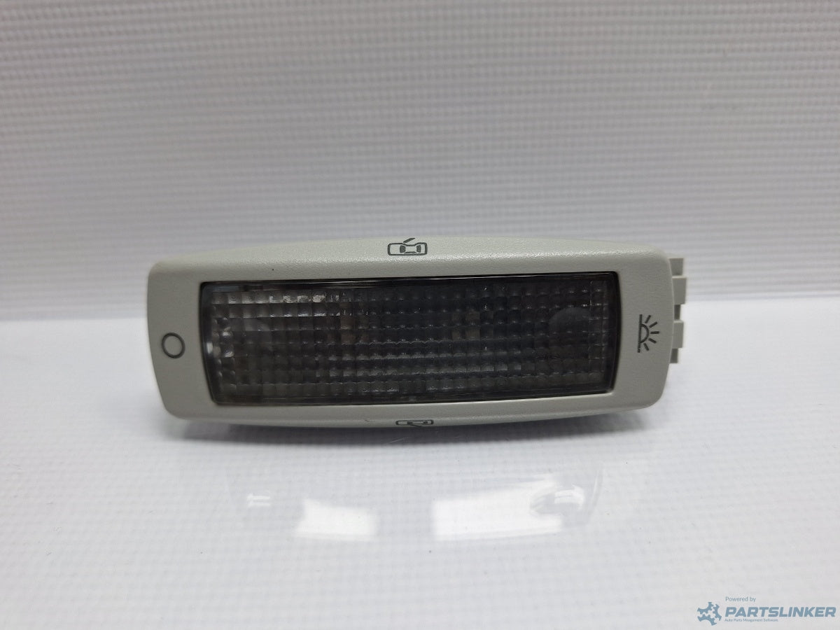 Lampa plafon VOLKSWAGEN GOLF IV Variant (1J5) [ 1999 - 2006 ] TDI (ATD, AXR) 74KW|101HP 3B0947291