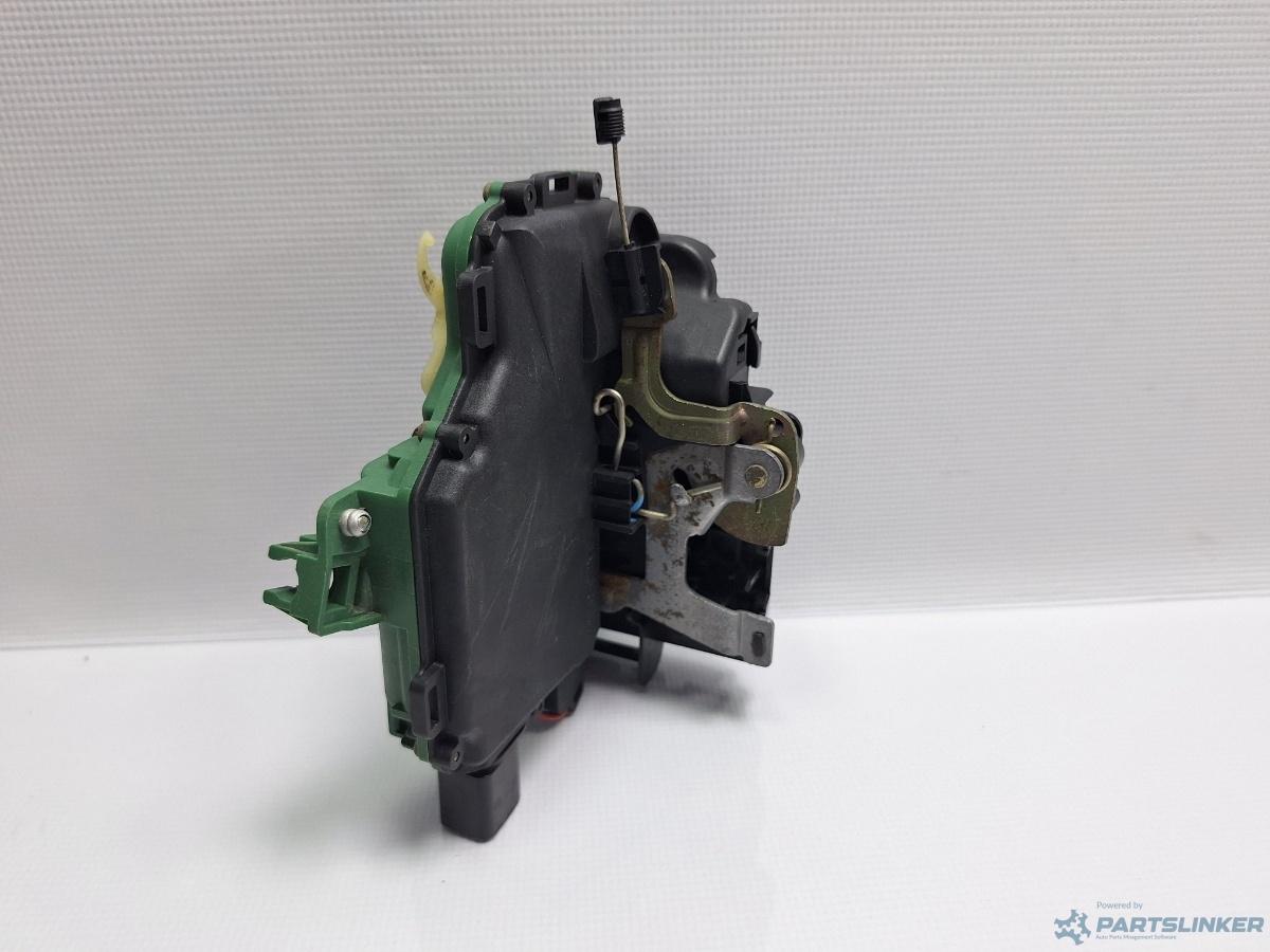 Broasca usa stanga spate VOLKSWAGEN GOLF IV Variant (1J5) [ 1999 - 2006 ] TDI (ATD, AXR) 74KW|101HP OEM 3B4839015AL