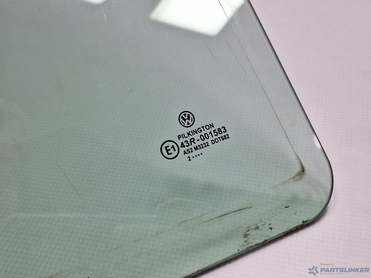 Geam fix lateral stanga spate VOLKSWAGEN GOLF IV Variant (1J5) [ 1999 - 2006 ] TDI (ATD, AXR) 74KW|101HP OEM 1J9845215A