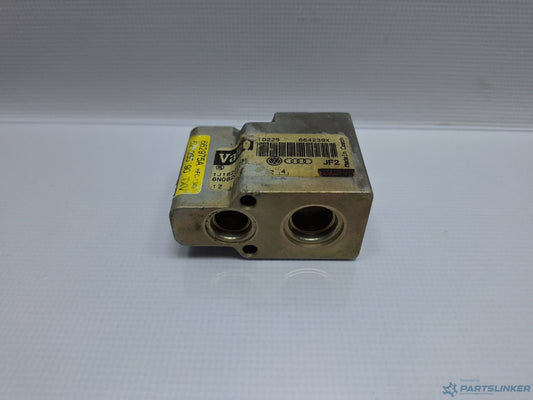 Supapa radiator AC VOLKSWAGEN GOLF IV Variant (1J5) [ 1999 - 2006 ] TDI (ATD, AXR) 74KW|101HP 1J1820103