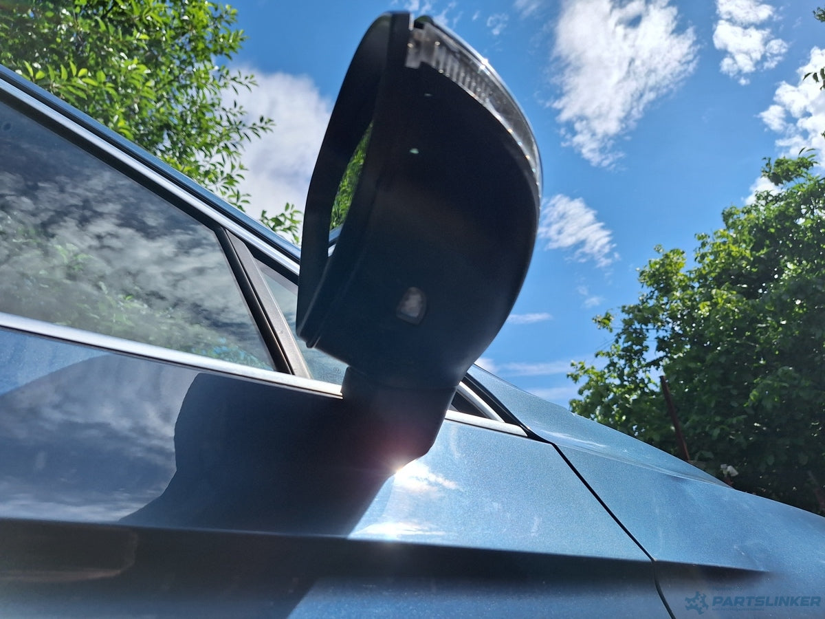 Oglinda dreapta rabatabilă VOLKSWAGEN PASSAT B8 Variant (3G5) [ 2014 - > ]