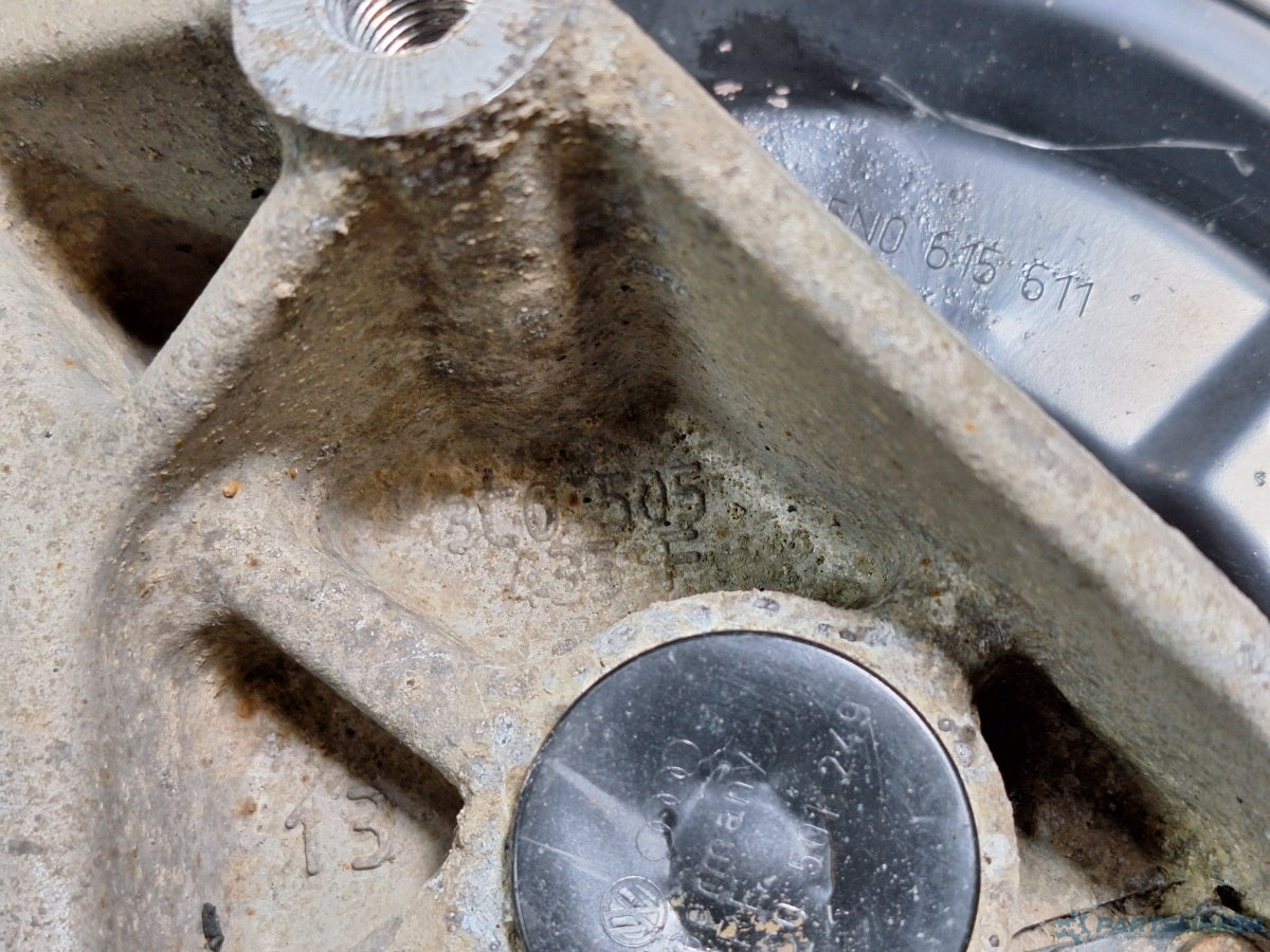 Fuzeta stanga spate VOLKSWAGEN PASSAT (3C2) [ 2005 - 2010 ] TDI (BMP) 103KW|140HP 3C0505435F