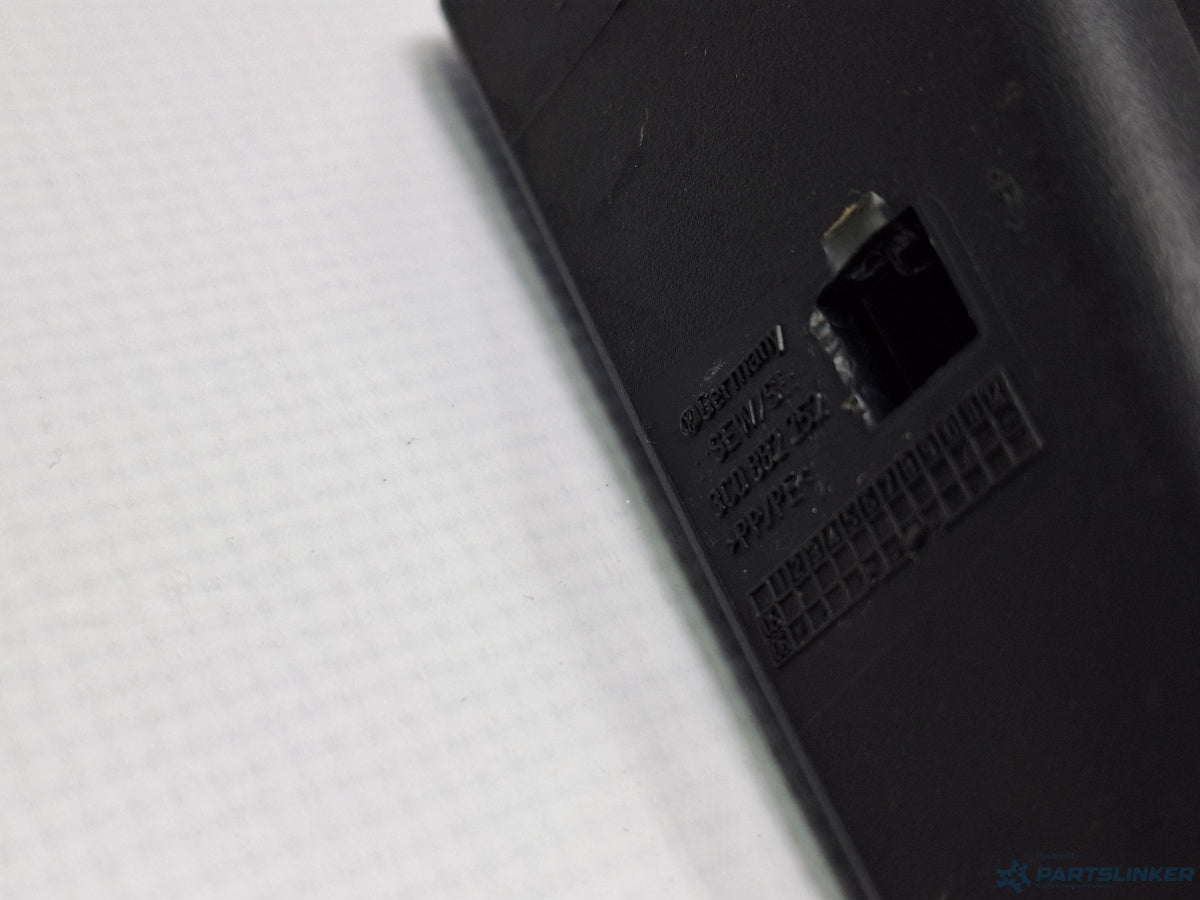 Maner reglaj inaltime scaun dreapta VOLKSWAGEN PASSAT (3C2) [ 2005 - 2010 ] TDI (BMP) 103KW|140HP 3C0882252