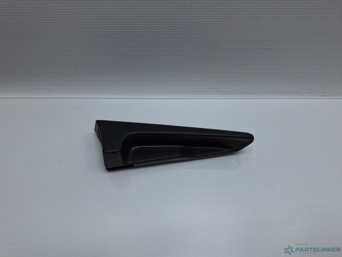 Maner reglaj inaltime scaun dreapta VOLKSWAGEN PASSAT (3C2) [ 2005 - 2010 ] TDI (BMP) 103KW|140HP 3C0882252