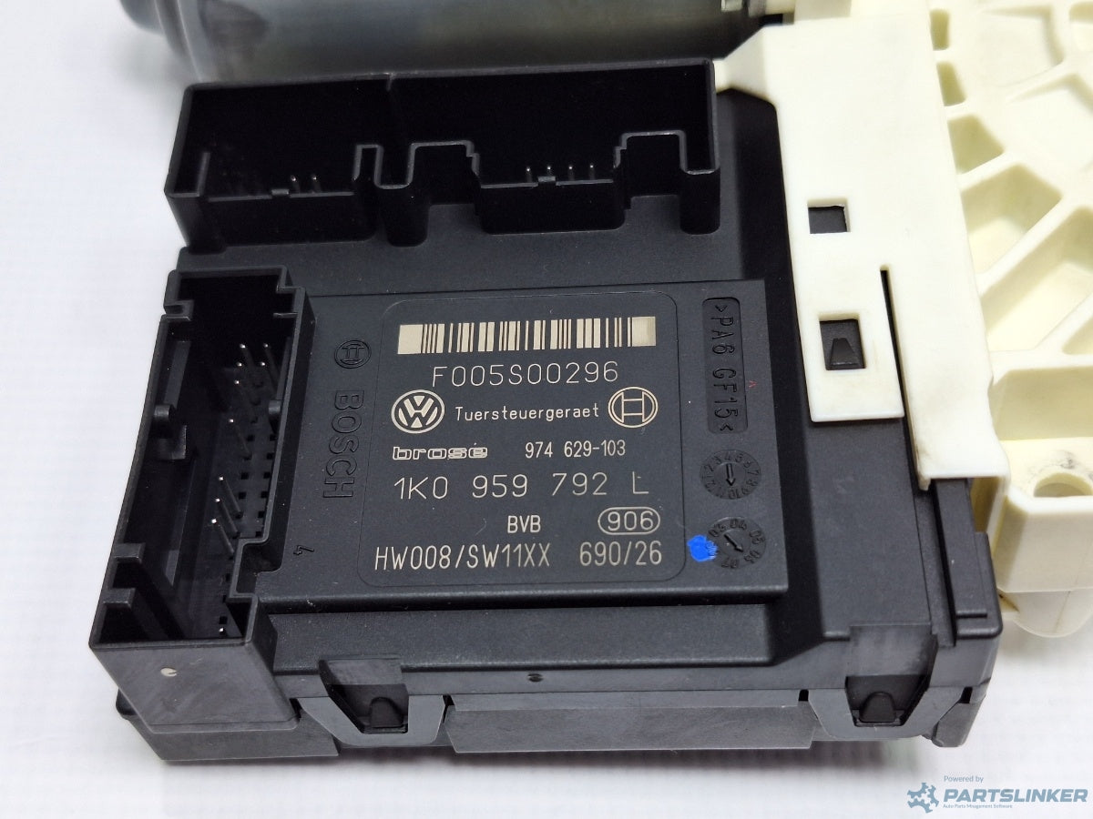 Motoras macara geam dreapta fata VOLKSWAGEN PASSAT (3C2) [ 2005 - 2010 ] TDI (BMP) 103KW|140HP 1K0959702P , 1K0959792L